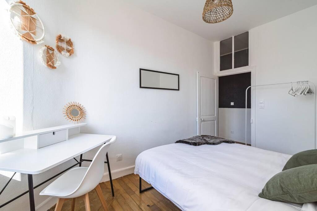 Le Cosy - 2 Chambres - Hyper Centre Reims Exterior photo